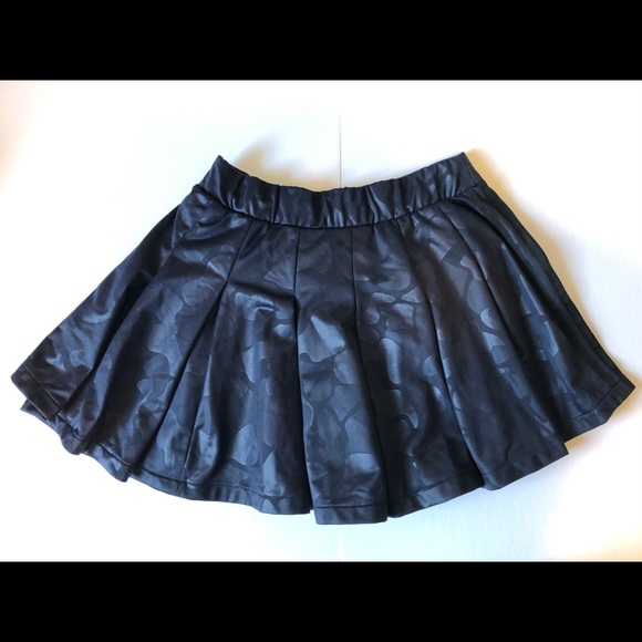 ADIDAS short full circle skirt navy blue EUC - Picture 2 of 5